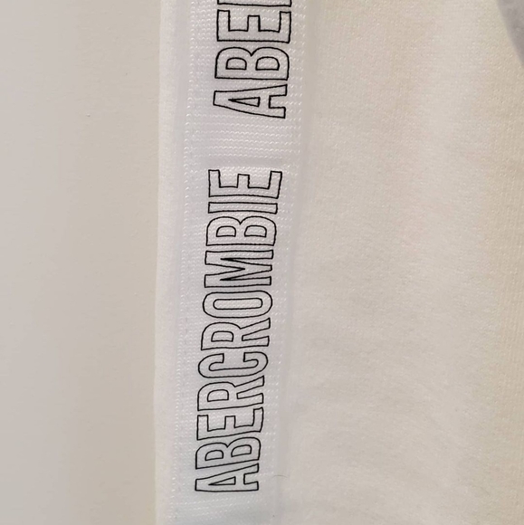 Abercrombie White Hoodie. - Picture 2 of 3